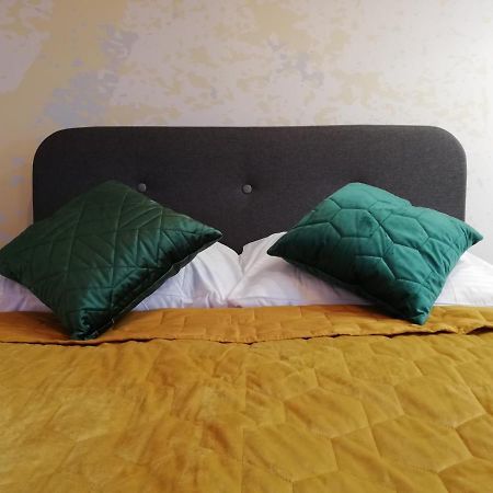 Gold Apartament Plock Bagian luar foto