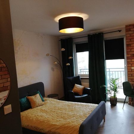 Gold Apartament Plock Bagian luar foto