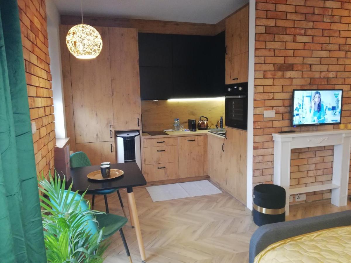 Gold Apartament Plock Bagian luar foto